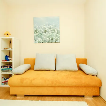 992 - Balatonőszödön Közvetlen Vízparti, Teljes Panorámás Apartman